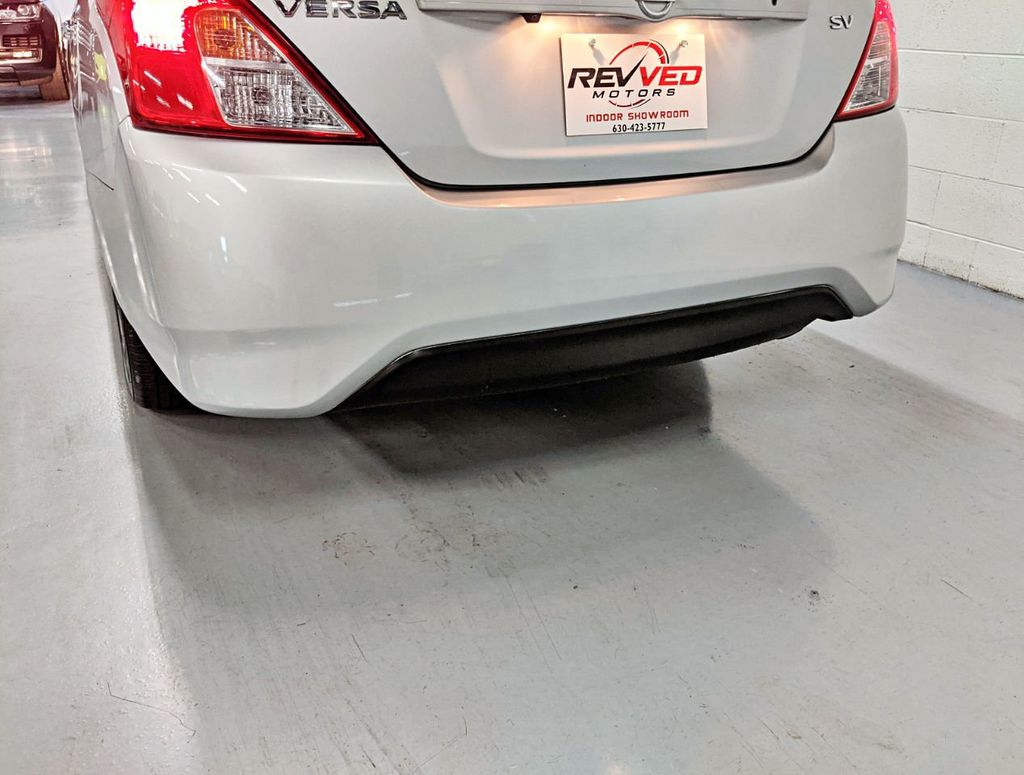 2019 Nissan Versa Sedan SV CVT - 22141578 - 10