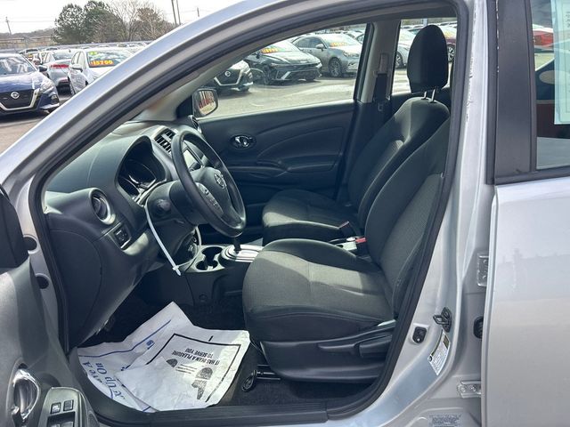 2019 Nissan Versa Sedan SV CVT - 22988970 - 7