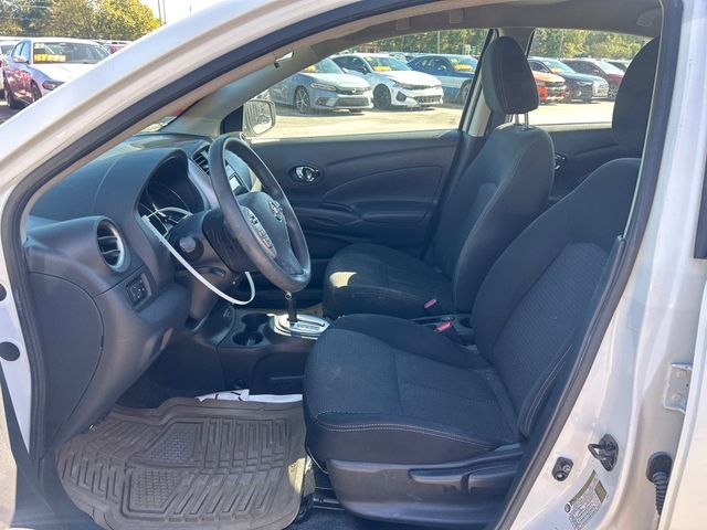 2019 Nissan Versa Sedan SV CVT - 23099406 - 7