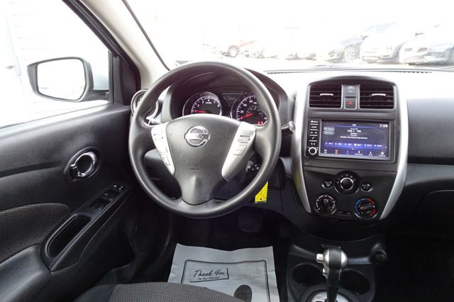 2019 Nissan Versa Sedan SV CVT - 22349338 - 11