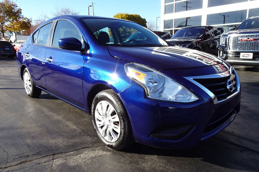 2019 Nissan Versa Sedan SV photo 2