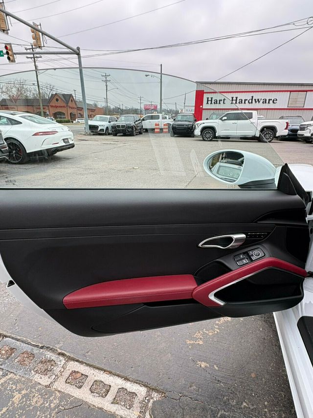 2019 Porsche 718 Boxster MSRP$86580/Boxster S/Heated&CooledSeats/PremiumPkg/7-SpeedPDK - 22952686 - 11