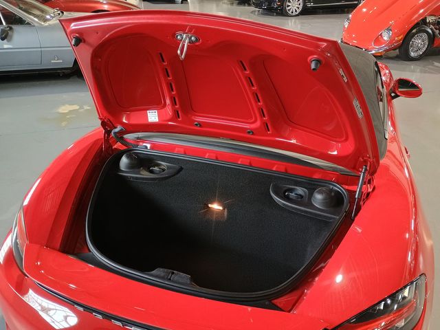 2019 Porsche 718 Boxster Roadster 1 Owner Stickshift Florida Car - 22916123 - 35