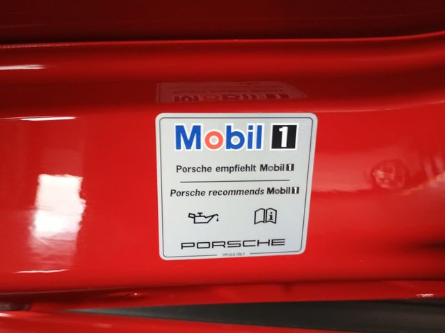 2019 Porsche 718 Boxster Roadster 1 Owner Stickshift Florida Car - 22916123 - 37