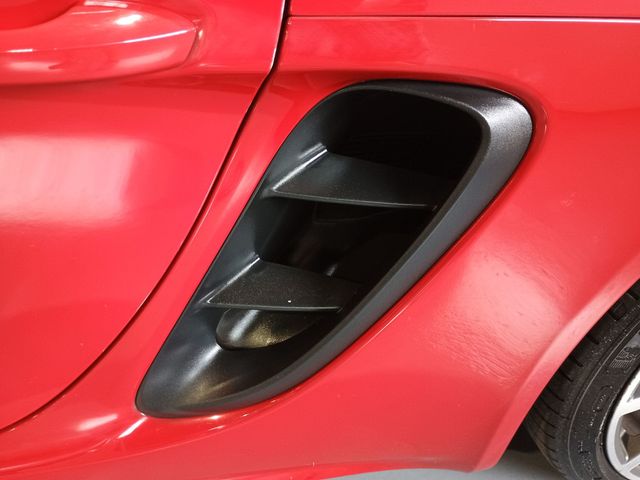 2019 Porsche 718 Boxster Roadster 1 Owner Stickshift Florida Car - 22916123 - 41