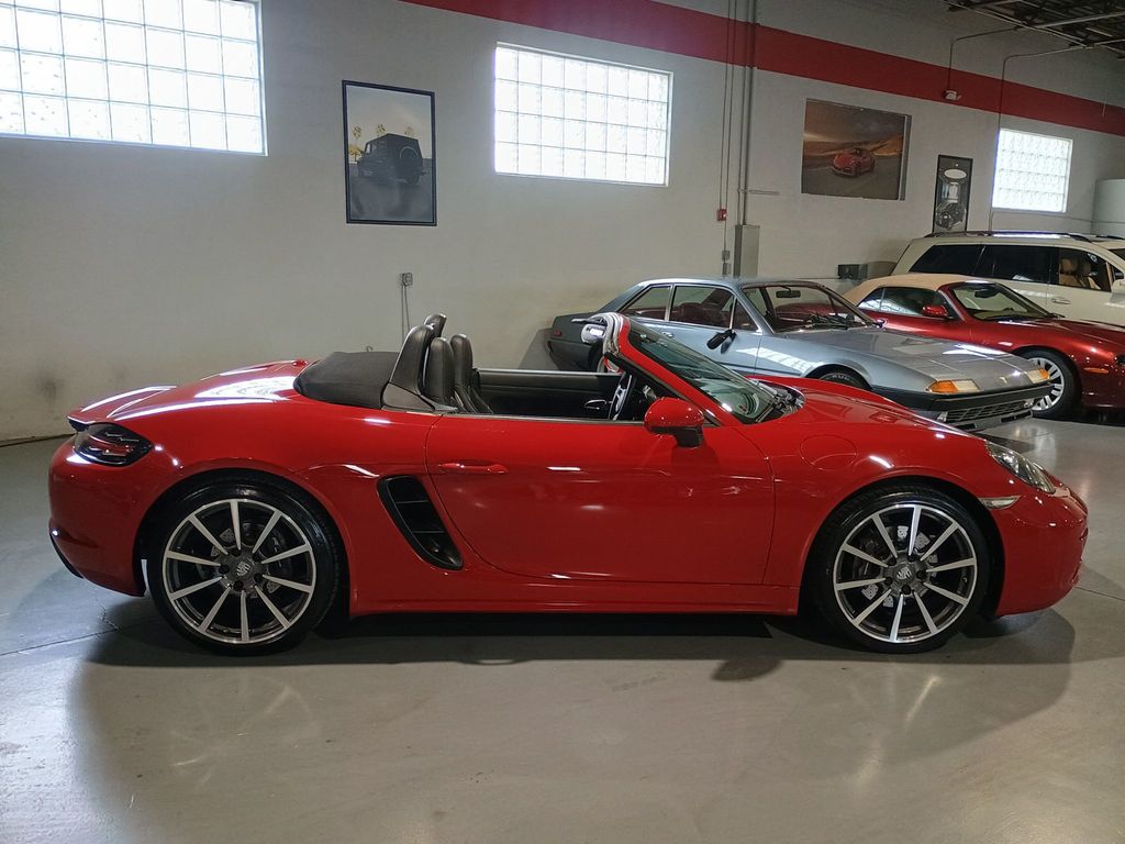 2019 Porsche 718 Boxster Roadster 1 Owner Stickshift Florida Car - 22916123 - 8