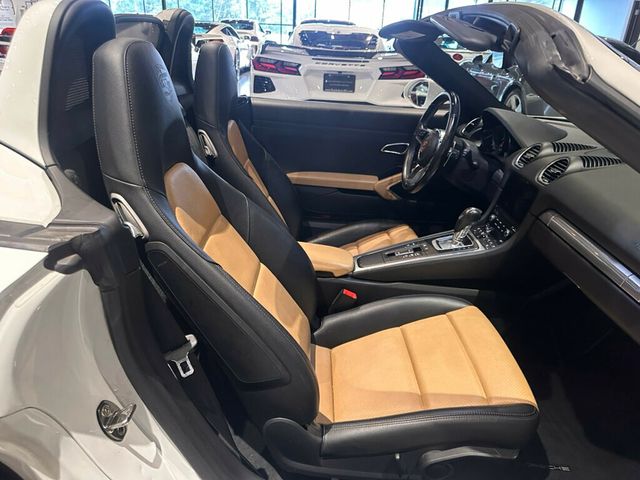 2019 Porsche 718 Boxster Roadster/HtdSeats/HtdSteerWheel/AppleCarplay/LaneChangeAssist - 22936626 - 22
