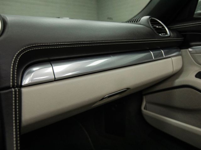 2019 Porsche 718 Boxster S Roadster - 22945238 - 27