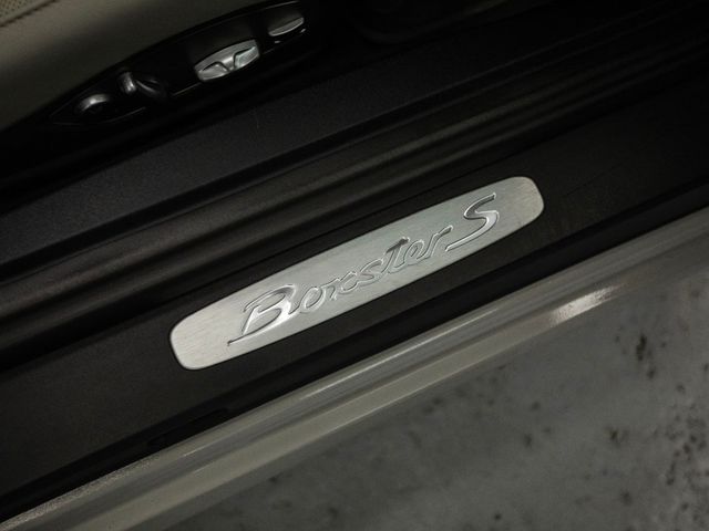 2019 Porsche 718 Boxster S Roadster - 22945238 - 34