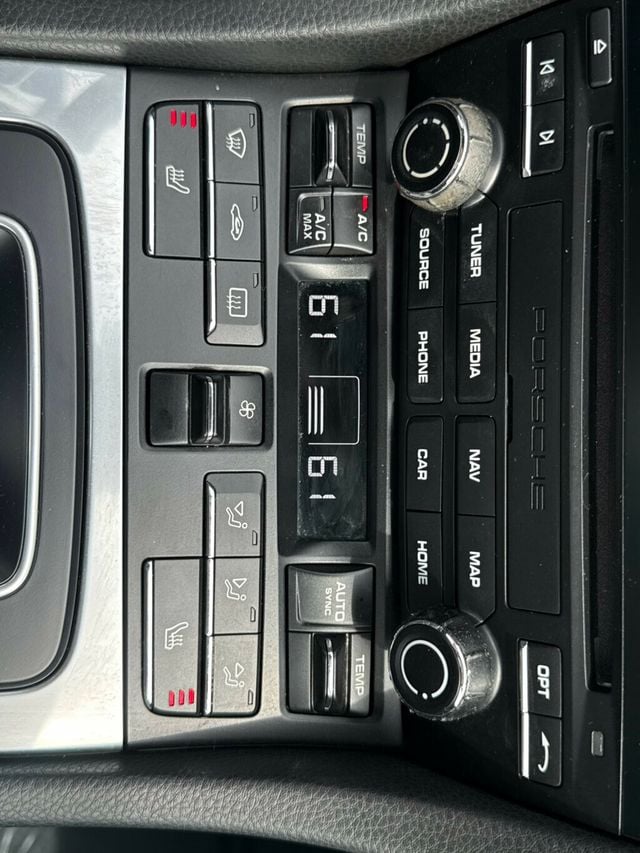 2019 Porsche 718 Cayman  - 23008379 - 20