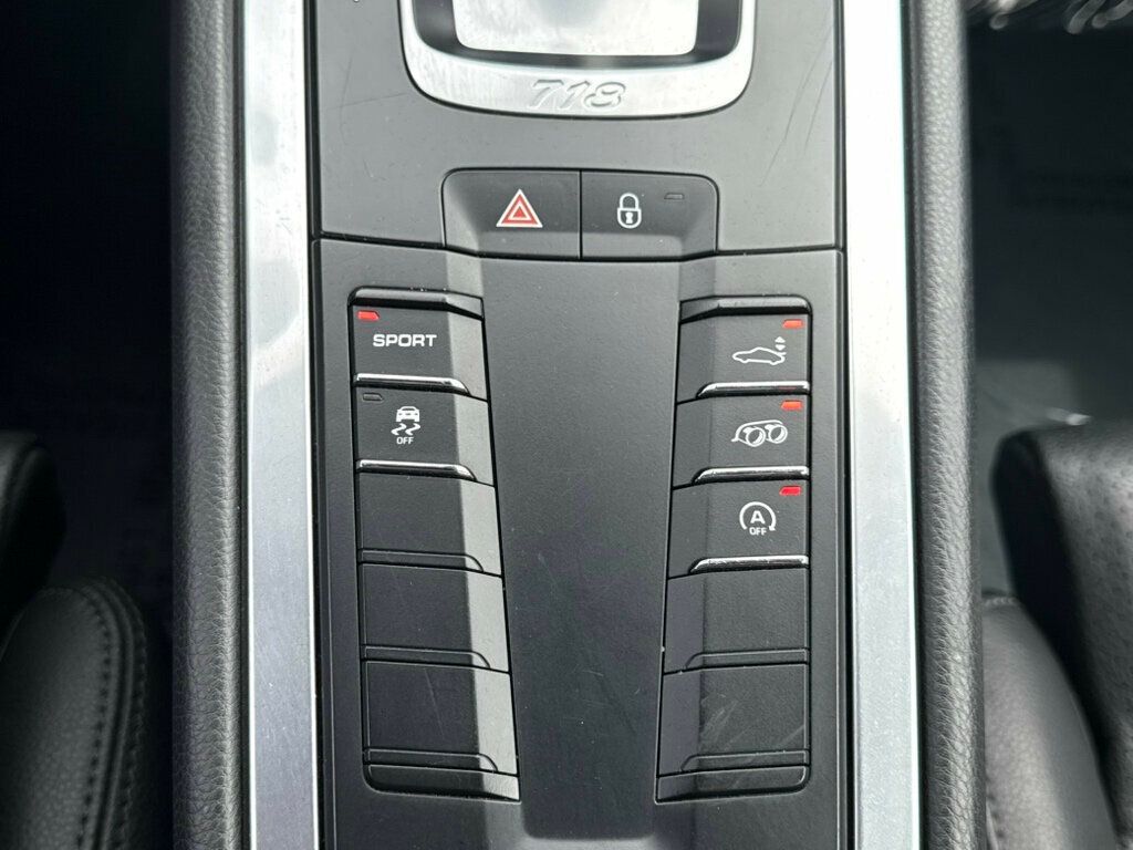 2019 Porsche 718 Cayman  - 23008379 - 22