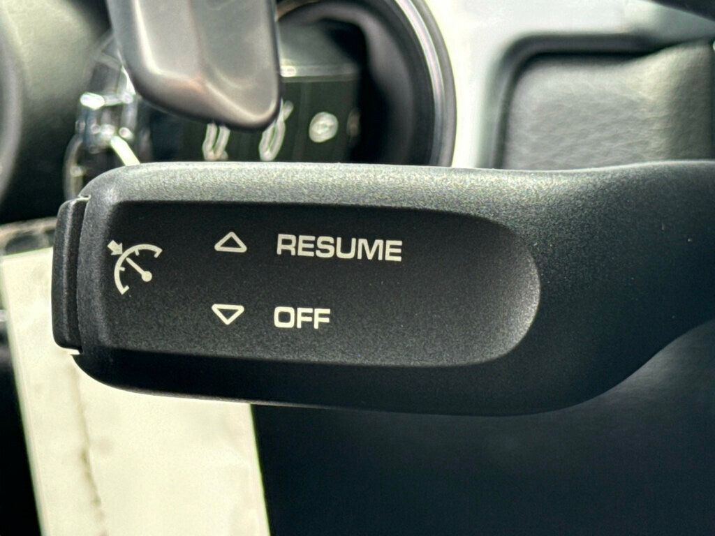 2019 Porsche 718 Cayman  - 23008379 - 24