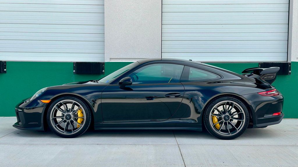 2019 Porsche 911 2019 PORSCHE 911 GT3 COUPE - 22460963 - 1