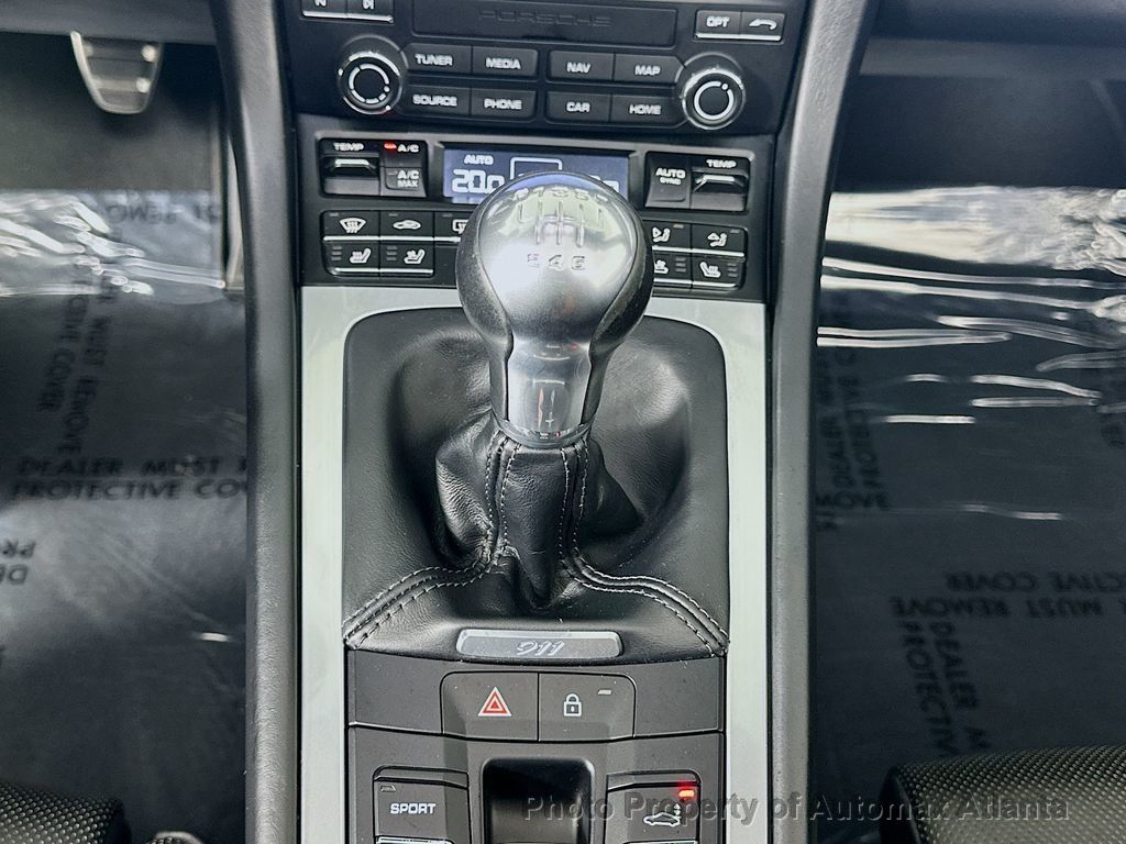 2019 Porsche 911 4 - 22511073 - 18