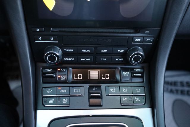 2019 Porsche 911 Carrera 4S - 22938618 - 33