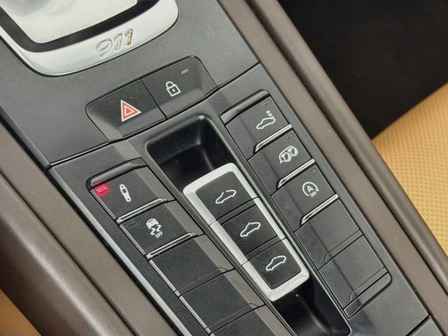 2019 Porsche 911 Carrera GTS - 23079301 - 19