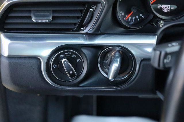 2019 Porsche 911 Carrera S - 23040511 - 30