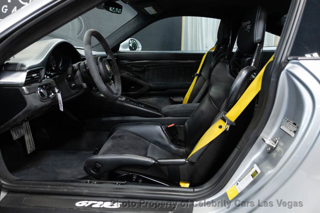 2019 Porsche 911 GT2 RS Coupe - 23013620 - 1