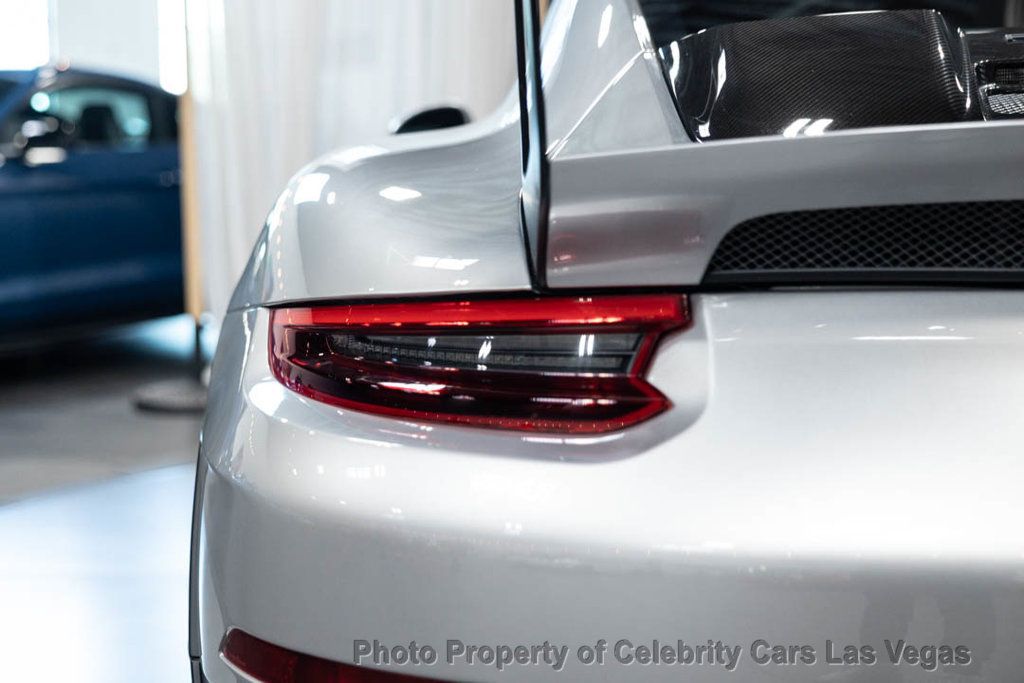 2019 Porsche 911 GT2 RS Coupe - 23013620 - 23