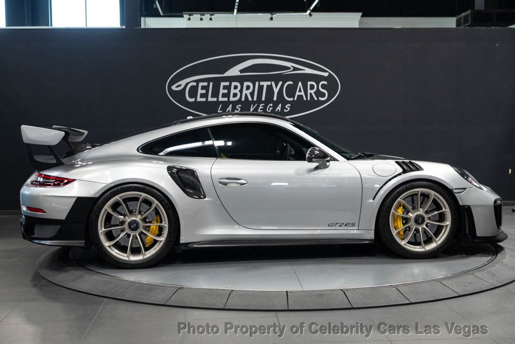 2019 Porsche 911 GT2 RS Coupe - 23013620 - 4