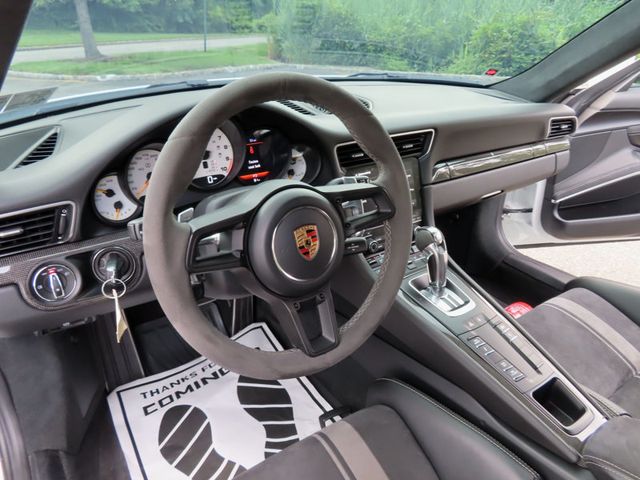 2019 Porsche 911 GT3 Coupe - 23061795 - 22