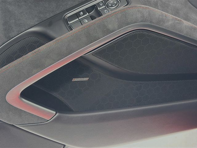 2019 Porsche 911 GT3 Coupe - 23011931 - 16