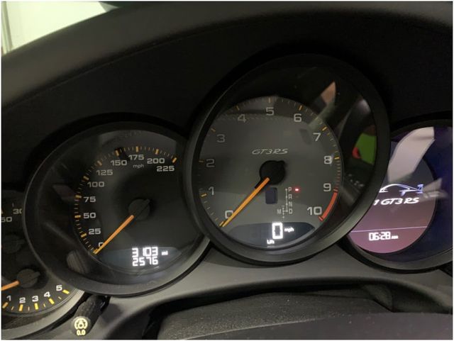 2019 Porsche 911 GT3 RS - 20233764 - 12