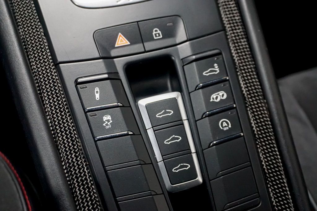 2019 Porsche 911 *GTS Coupe* *GTS Interior Pkg* *Rear Axle Steering* *$146k MSRP* - 23010782 - 32