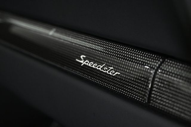 2019 Porsche 911 Speedster - 22870154 - 23