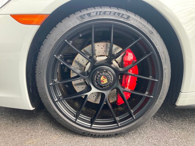 2019 Porsche 911 Targa 4 GTS - 22904150 - 17