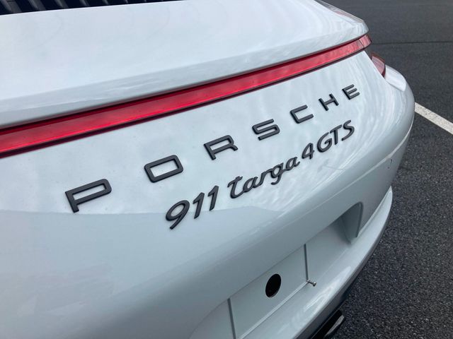 2019 Porsche 911 Targa 4 GTS - 22904150 - 26