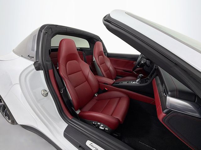 2019 Porsche 911 Targa 4 GTS - 22904150 - 36