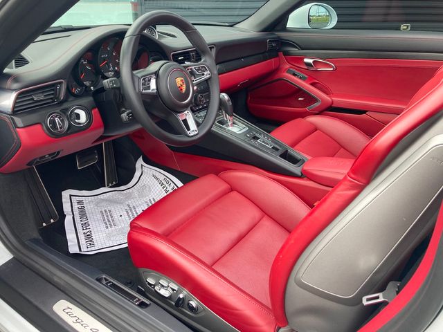 2019 Porsche 911 Targa 4 GTS - 22904150 - 3