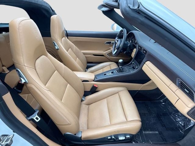 2019 Porsche 911 Targa 4S - 23024698 - 25
