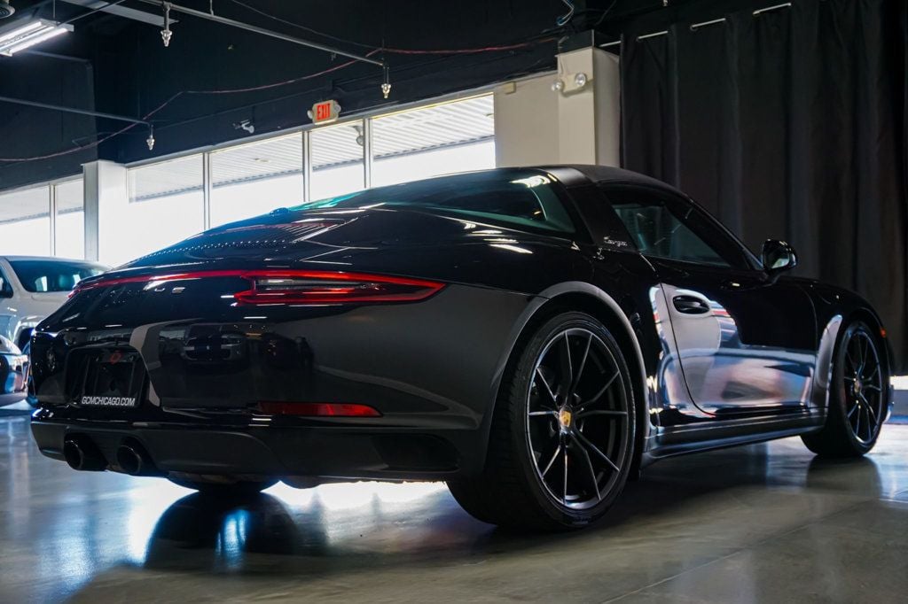 2019 Porsche 911 Targa 4S photo 10