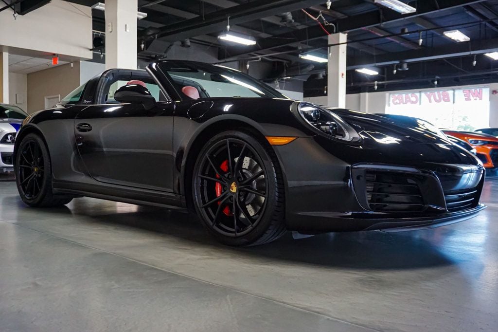 2019 Porsche 911 Targa 4S photo 36