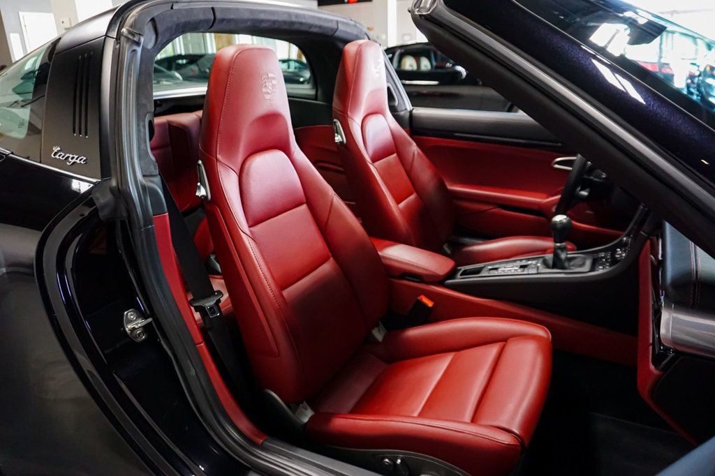 2019 Porsche 911 Targa 4S photo 40