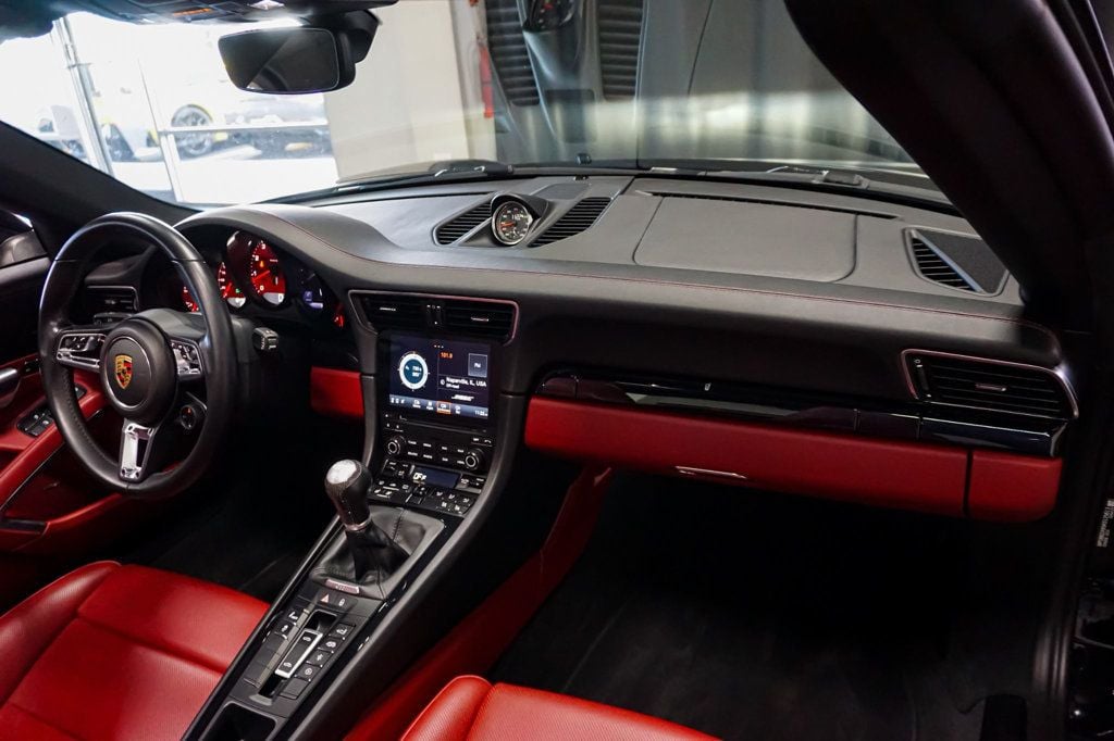 2019 Porsche 911 Targa 4S photo 42