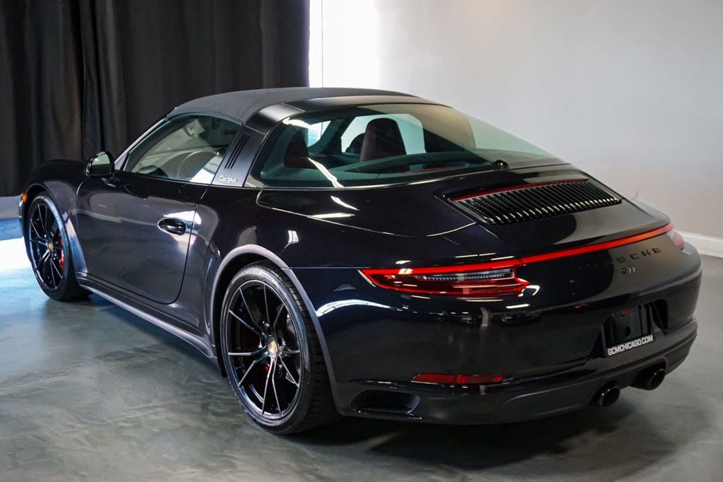 2019 Porsche 911 Targa 4S photo 7