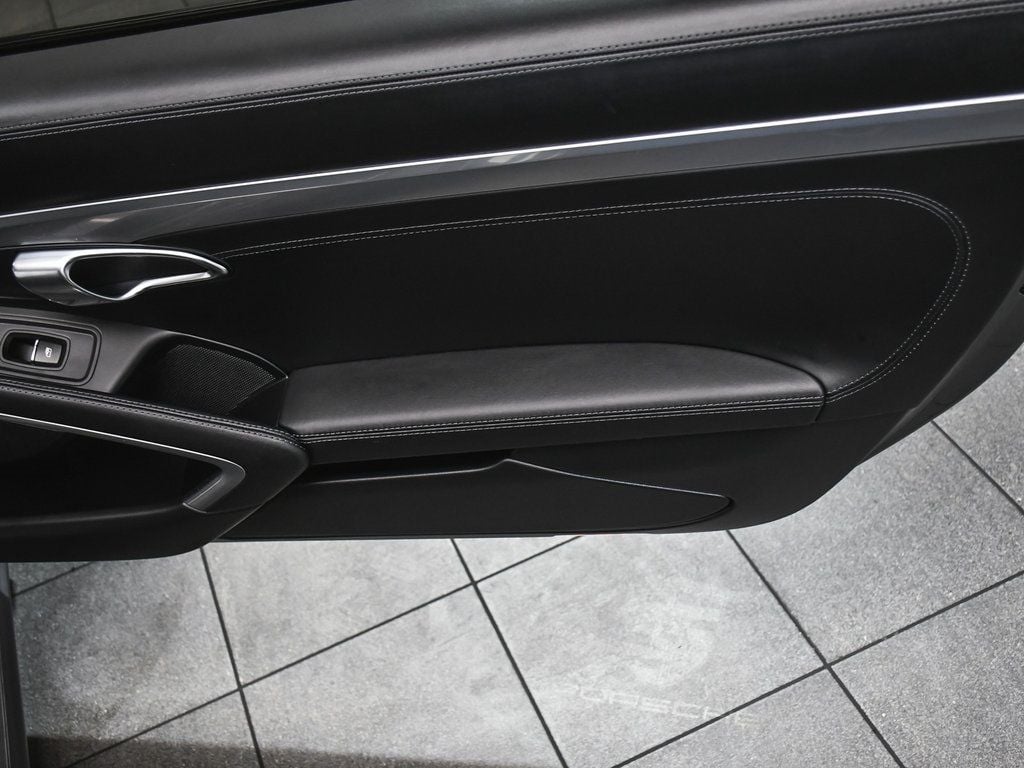 2019 Porsche 911 Turbo Coupe photo 15