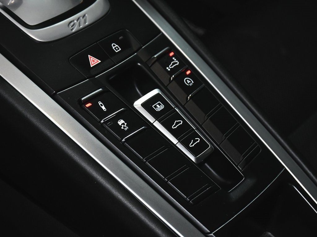 2019 Porsche 911 Turbo Coupe photo 41