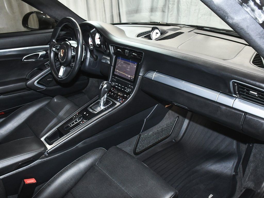 2019 Porsche 911 Turbo Coupe photo 59