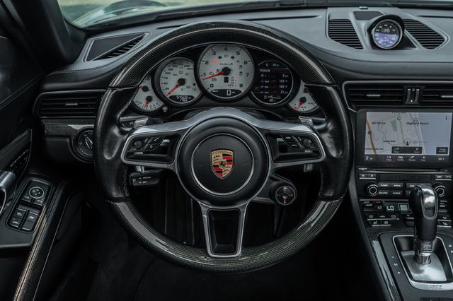 2019 Porsche 911 Turbo S Cabriolet - 23042323 - 17