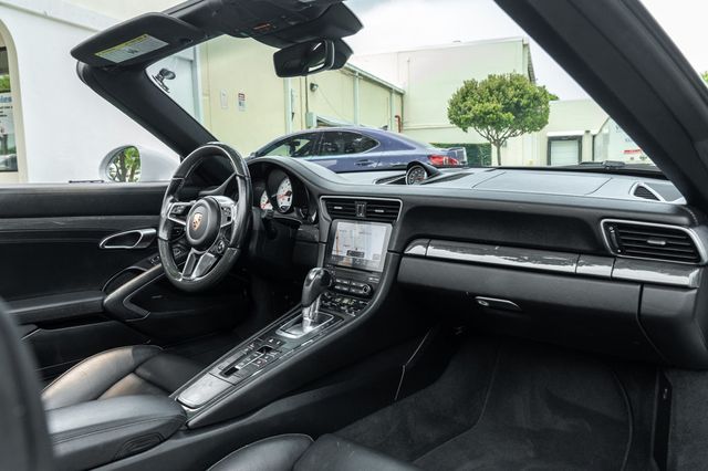 2019 Porsche 911 Turbo S Cabriolet - 23042323 - 20