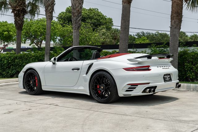 2019 Porsche 911 Turbo S Cabriolet - 23042323 - 4