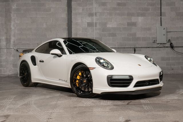 2019 Porsche 911 Turbo S Coupe - 22960202 - 0