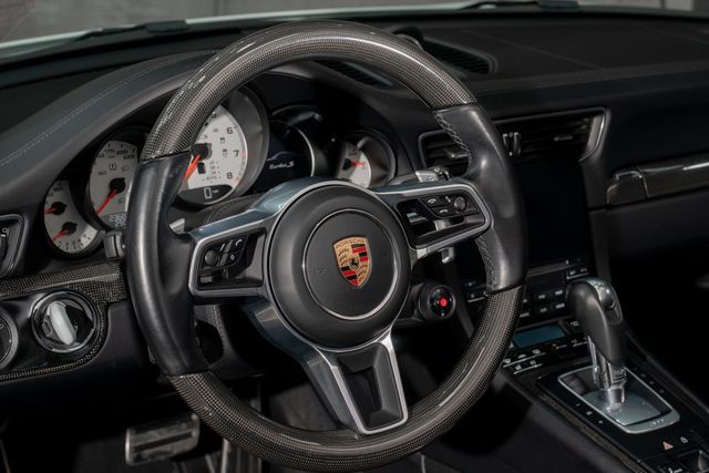 2019 Porsche 911 Turbo S Coupe - 22960202 - 11