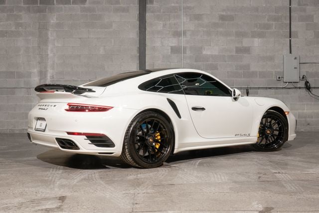2019 Porsche 911 Turbo S Coupe - 22960202 - 2