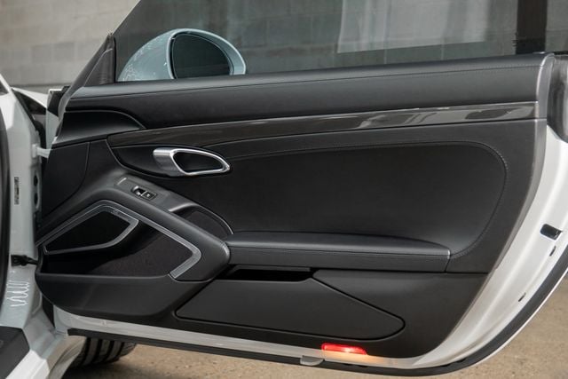 2019 Porsche 911 Turbo S Coupe - 22960202 - 31