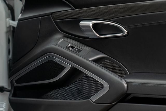 2019 Porsche 911 Turbo S Coupe - 22960202 - 32